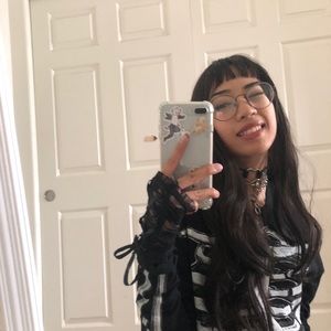 Meet your Posher, Olivia